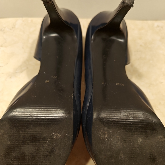 Nine West Navy Blue Patent D'Orsay Platform Pumps - 7M - Picture 2 of 11